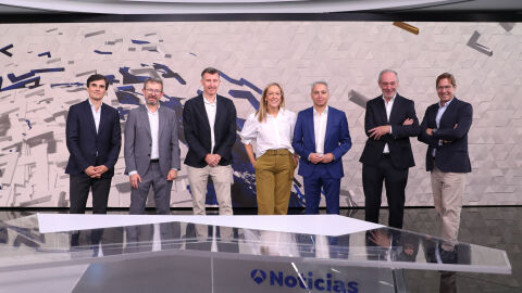 José Miguel García-Gasco (Director General de Atresmedia Publicidad), Javier Dueñas (CEO de Campofrío), Yann Fontaine (CEO de Miravia), Ana María Morales (Country Manager de Beiersdorf para España y Portugal), Vicente Vallés (Periodista y director de Noticias 2), Vicente Cancio (CEO de Zurich España), y Joan Jordi Vallverdú (CEO de Omnicom Media Group)