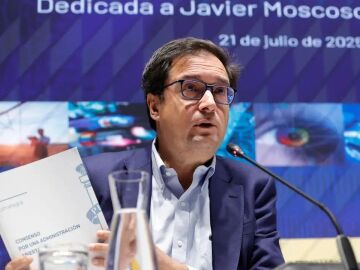 Ana de la Herrán, con Miguel Ondarreta en ‘Más de uno’, sobre la reforma de la función pública: “Se quiere sustituir la preparación de un opositor de varios años, por un examen tipo test”