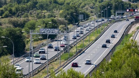 Mueren 15 personas en las carreteras españolas durante el Puente de Santiago, entre ellas 6 motoristas Mueren 15 personas en las carreteras españolas durante el Puente de Santiago, entre ellas 6 motoristas