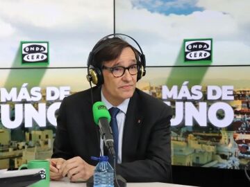 Salvador Illa, con Carlos Alsina en ‘Más de uno’: “No llegué a ningún acuerdo con Puigdemont. Hablé de política”