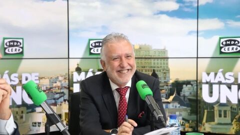 Ángel Víctor Torres, con Carlos Alsina en ‘Más de uno’, sobre el viaje de Zapatero a Suiza por los presupuestos: “Ese es el sentido de esta reunión”