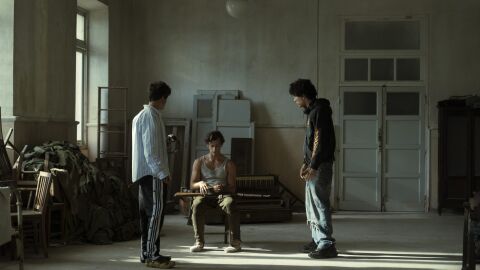 'La bola negra' de Javier Calvo y Javier Ambrossi se estrenar&aacute; en cines el 2 de octubre de 2026