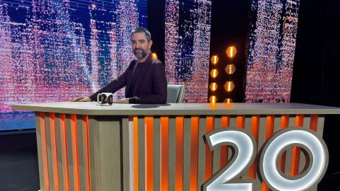 ‘¡Feliz 20 Años Neox!’: Dani Mateo celebra dos décadas de humor y televisión en la cita más divertida y nostálgica para despedir el año ‘¡Feliz 20 Años Neox!’: Dani Mateo celebra dos décadas de humor y televisión en la cita más divertida y nostálgica para despedir el año