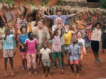 Tráiler de ‘La familia Benetón +2’, la película de Atresmedia Cine que se estrena en cines el 17 de abril Tráiler de ‘La familia Benetón +2’, la película de Atresmedia Cine que se estrena en cines el 17 de abril