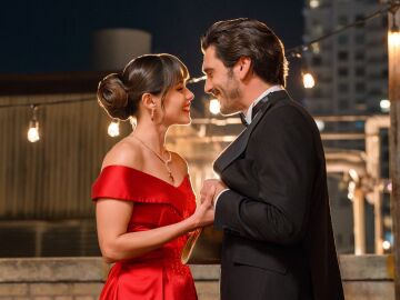 Nova abre este s&aacute;bado las puertas de &lsquo;Velvet, el nuevo imperio&rsquo;, la adaptaci&oacute;n americana del gran &eacute;xito &lsquo;Velvet&rsquo;, con Yon Gonz&aacute;lez a la cabeza