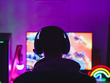 C&oacute;mo acompa&ntilde;ar a los menores para un juego online seguro