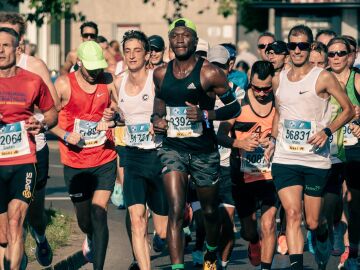 El lado oscuro de los ultramaratones; cuando el deporte extremo empieza a cobrar su factura