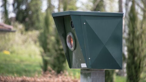 Tráfico despliega más puntos de control en carreteras convencionales para frenar la siniestralidad vinculada al exceso de velocidad Tráfico despliega más puntos de control en carreteras convencionales para frenar la siniestralidad vinculada al exceso de velocidad