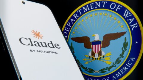 La IA en operaciones militares: &iquest;Qu&eacute; pas&oacute; con Claude y ChatGPT