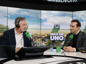 Carlos Cuerpo, durante su entrevista con Carlos Alsina