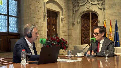 Carlos Alsina entrevista a Salvador Illa en la Generalitat de Catalu&ntilde;a