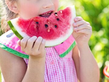 Qu&eacute; son las alergias cruzadas y por qu&eacute; afectan al comer determinados alimentos si eres al&eacute;rgico al polen