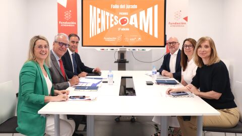 La Fundación Atresmedia selecciona a los finalistas de los Premios Mentes AMI en su 5ª edición entre cerca de 300 proyectos de profesores y centros educativos La Fundación Atresmedia selecciona a los finalistas de los Premios Mentes AMI en su 5ª edición entre cerca de 300 proyectos de profesores y centros educativos