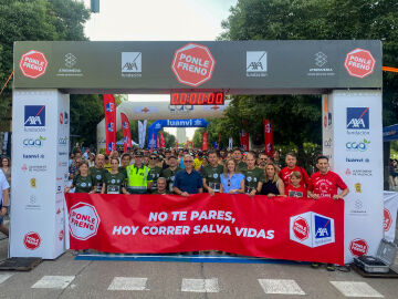 La carrera PONLE FRENO bate su récord de participación en Valencia: más de 3.000 personas se vuelcan con las víctimas de tráfico La carrera PONLE FRENO bate su récord de participación en Valencia: más de 3.000 personas se vuelcan con las víctimas de tráfico