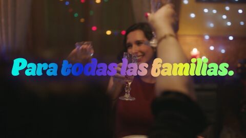 Atresmedia lanza la campa&ntilde;a &lsquo;Contenido Familiar&rsquo;, que pone en valor la importancia de la diversidad familiar en la representatividad LGBTIQ+ 