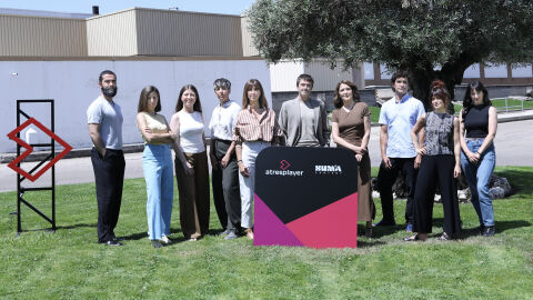 atresplayer y Suma Content refuerzan su exitosa relación con dos nuevos proyectos de ficción: ‘Las Vecinas’ y ‘Crimen en España’ atresplayer y Suma Content refuerzan su exitosa relación con dos nuevos proyectos de ficción: ‘Las Vecinas’ y ‘Crimen en España’