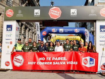 1.500 personas se suman en Vigo al Circuito de Carreras de PONLE FRENO por las víctimas de tráfico 1.500 personas se suman en Vigo al Circuito de Carreras de PONLE FRENO por las víctimas de tráfico