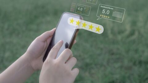 La obsesión por las cinco estrellas o por qué importa tanto la opinión de otros usuarios La obsesión por las cinco estrellas o por qué importa tanto la opinión de otros usuarios