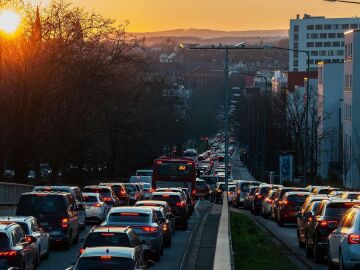 La DGT activa su &uacute;ltimo gran dispositivo de tr&aacute;fico del verano