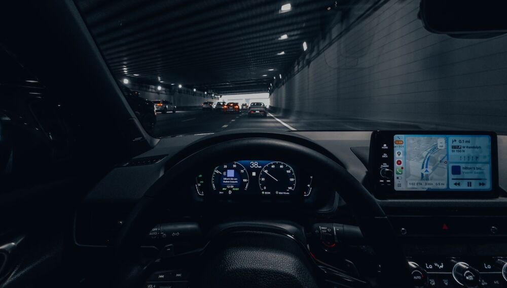 Diez costumbres al volante que pueden acabar provocando averías de miles de euros Diez costumbres al volante que pueden acabar provocando averías de miles de euros