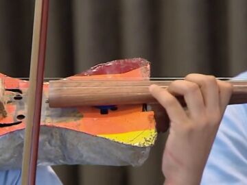 Ciencia con Ritmo une ciencia, arte, tecnología y música para impulsar el desarrollo de los jóvenes Ciencia con Ritmo une ciencia, arte, tecnología y música para impulsar el desarrollo de los jóvenes