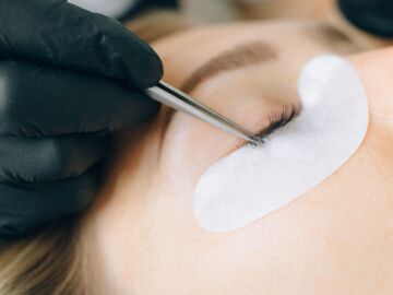 El inesperado efecto de las extensiones de pestañas: un estudio detecta ácaros El inesperado efecto de las extensiones de pestañas: un estudio detecta ácaros