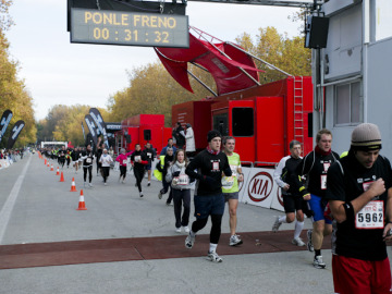 Minuto 31,32 Carrera Ponle Freno 2010 en Madrid 