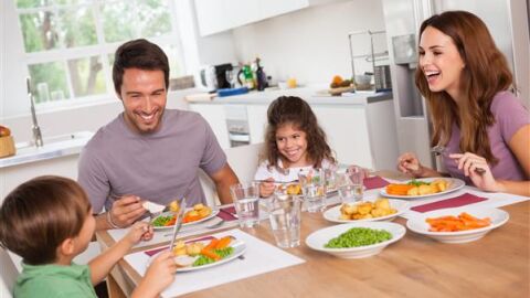 Consejos para prevenir la obesidad infantil en la mesa Consejos para prevenir la obesidad infantil en la mesa