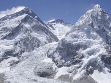 El Everest podría quedarse sin nieve en 2100