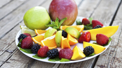 &iquest;Es saludable la dieta de las frutas y verduras crudas?