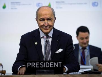 El presidente de la cumbre del clima (COP21) y ministro francés de Asuntos Exteriores, Laurent Fabius