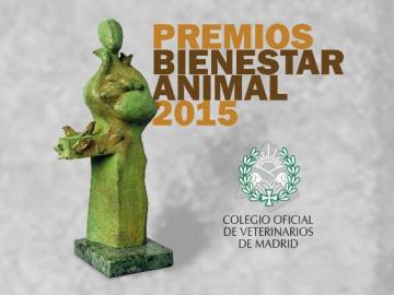 La productora de la película 'Truman' recibe el premio al bienestar animal 2015 