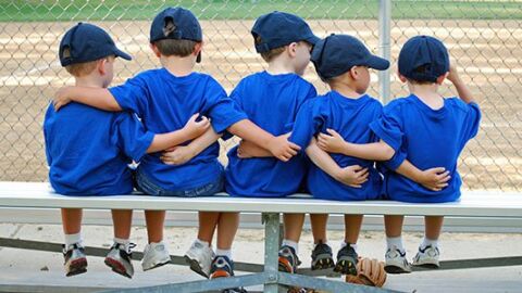 Hacer deporte fomenta valores como el compa&ntilde;erismo