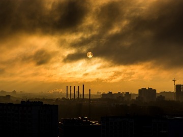  El 92% de la población de nuestro planeta respira aire contaminado