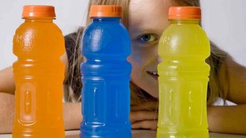 Los médicos advierten de un aumento del consumo de bebidas isotónicas en niños y adolescentes