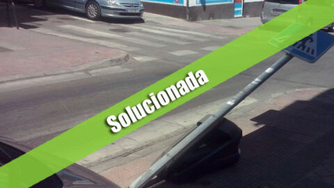 Señal de paso de peatones solucionada en Madrid Señal de paso de peatones solucionada en Madrid