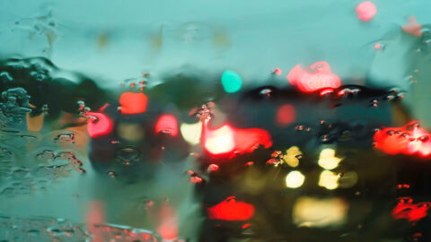 Cómo afecta la lluvia a la conducción