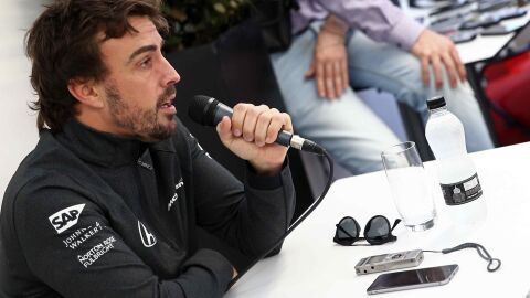 Fernando Alonso, Marc Márquez, Rafael Nadal y Griezmann, entre los deportistas que participan en la campaña mundial de la FIA para reducir los accidentes de tráfico