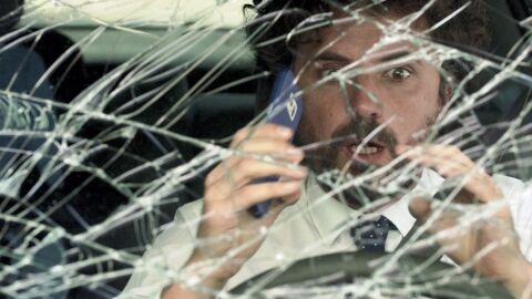  La DGT lanza "Magia", una campaña para alertar a los conductores del peligro de mirar el móvil