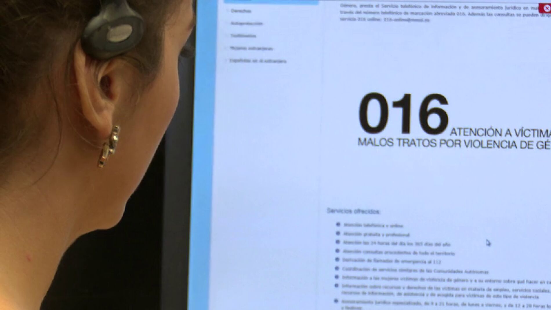 <p>016, el teléfono contra el maltrato podría desaparecer</p>