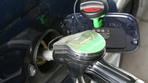 El vehículo diésel contamina y debe desaparecer