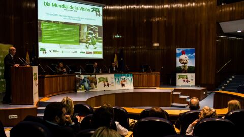 La campaña de salud visual 'Ver para Aprender' llega a cerca de 4.000 escuelas de toda España La campaña de salud visual 'Ver para Aprender' llega a cerca de 4.000 escuelas de toda España