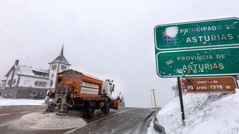 Nieve en el Puerto de Pajares