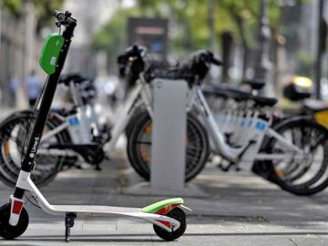 Patinetes y bicicletas Patinetes y bicicletas