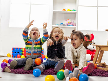 La OMS avisa de que los ni&ntilde;os deben jugar para asegurar un buen crecimiento
