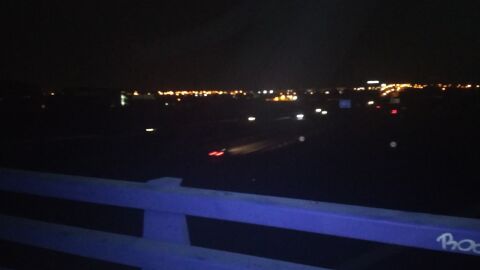 Hola buenos días, soy vecino de la localidad de Fuenlabrada desde hace más de 40 años, vi nacer la carretera m/50. No recuerdo nunca haber visto encendidas las luces en este tramo de carretera.Las zonas de Alcorcón y Getafe , si.
