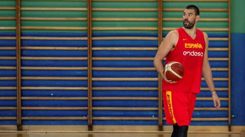 Marc Gasol se suma a la campa&ntilde;a contra el pl&aacute;stico de Greenpeace