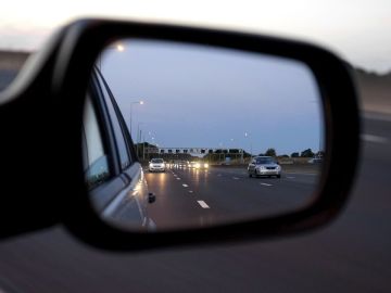 Espejo retrovisor