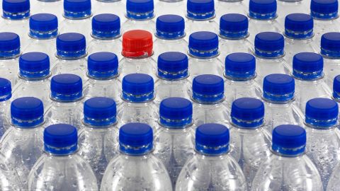 Botellas de pl&aacute;stico