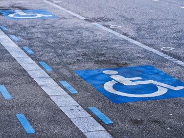 Plazas de aparcamiento para discapacitados